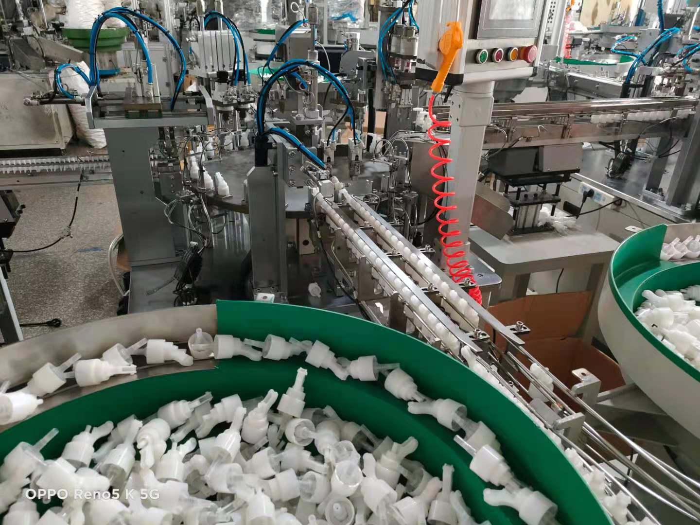 小老鼠泵触发组装机震动盘工作原理